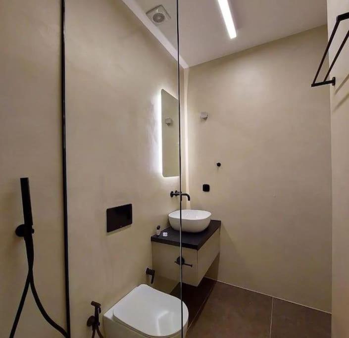 Апартаменты Bluemotion - 4Portcenterαpartment Пирей Экстерьер фото